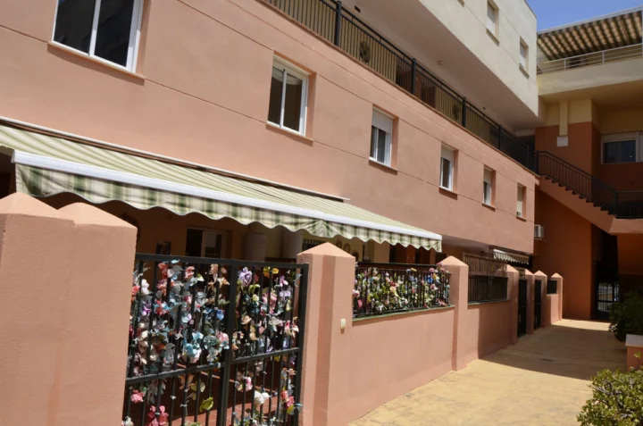 Apartament na parterze Torre del Mar