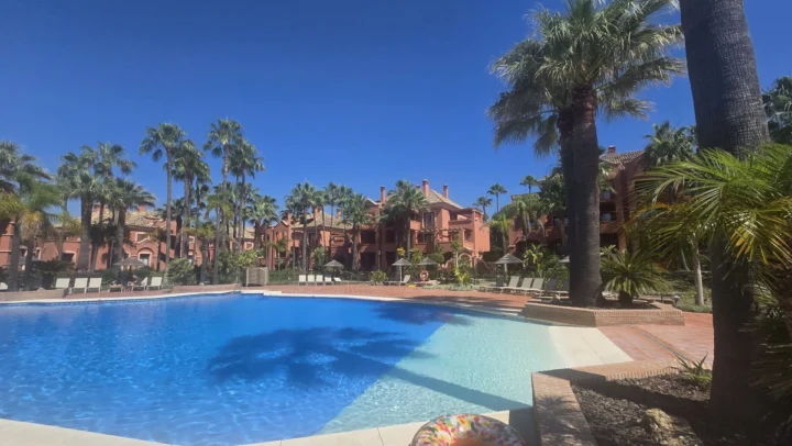 Apartament na parterze Puerto Banús