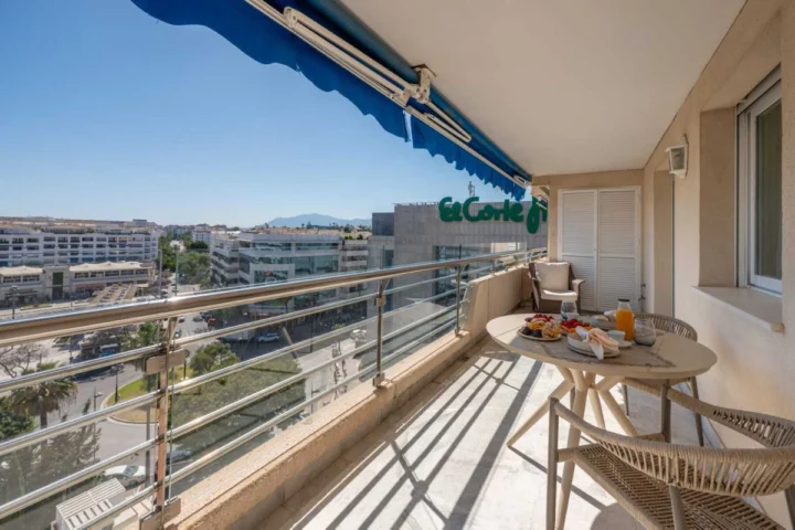 Apartament na ostatnim piętrze Puerto Banús