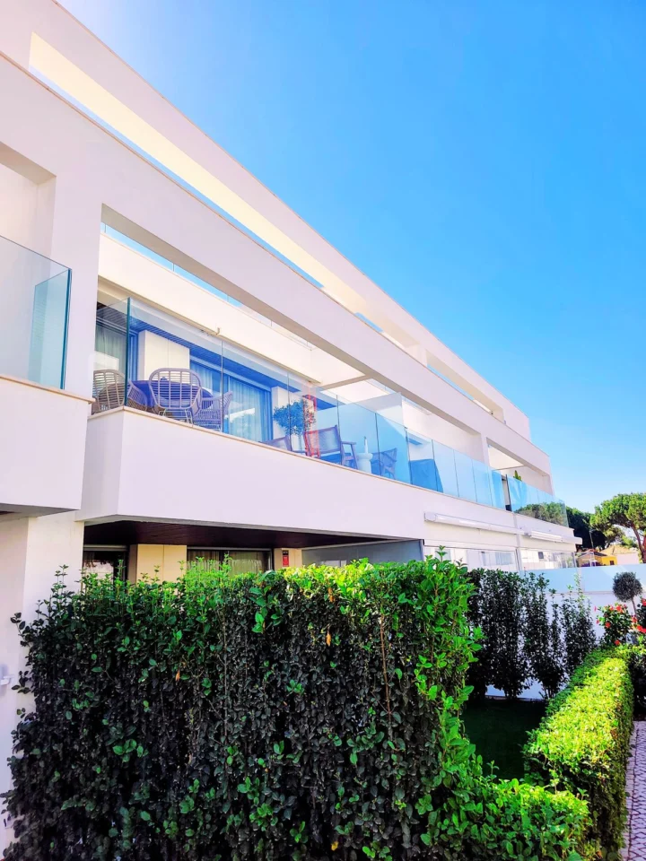 Apartament na środkowym piętrze Elviria