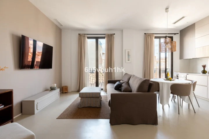 Apartament na środkowym piętrze Málaga