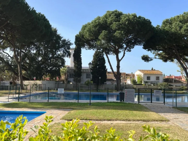 Apartament na środkowym piętrze Marbella